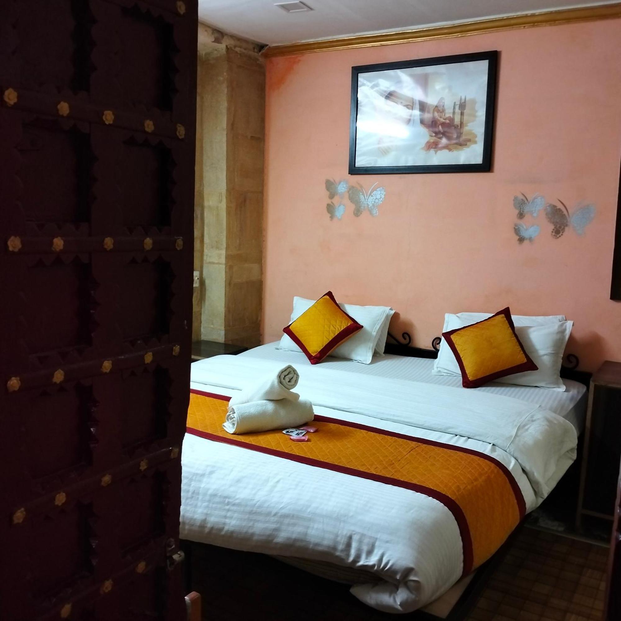 Hostel Desert Home Stay 자이살메르 외부 사진